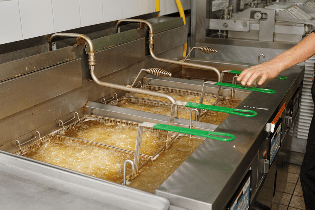 Checklist for Maintaining Grease Traps in Restaurants from Cooking Oil